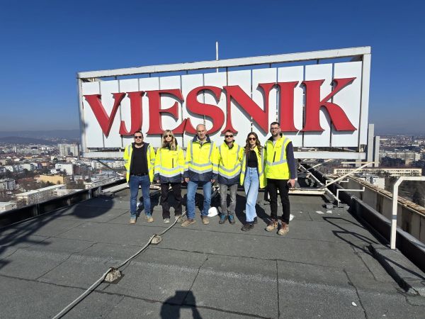 POČETAK RADOVA: Rušenje Vjesnika