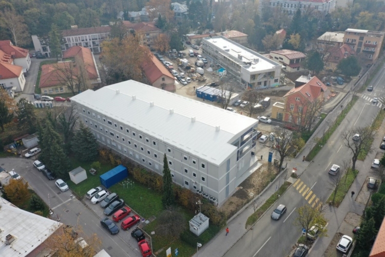 Fran Mihaljević - modularna bolnica 